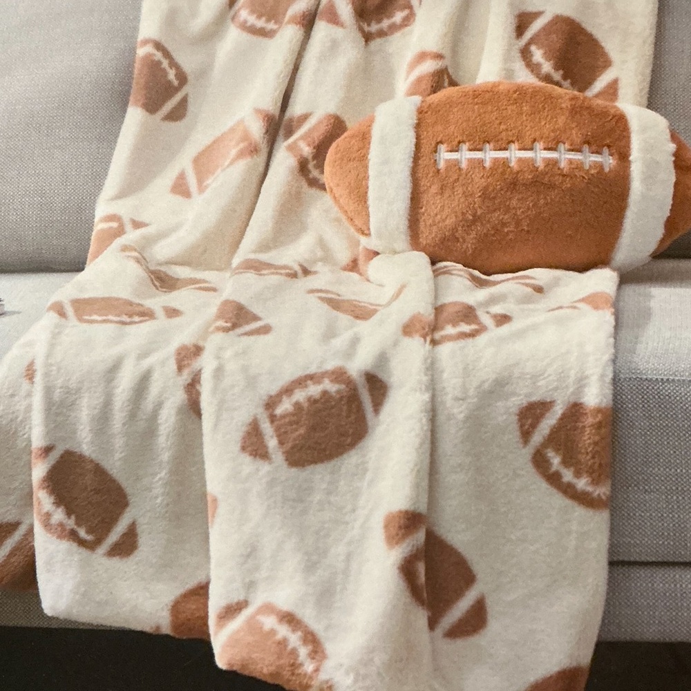 GAME DAY 2Pc Koda Football Throw Blanket w/ Football-Shaped Pillow - 50x70”